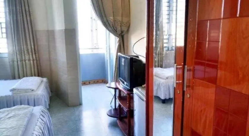 Hung Binh Hotel Da Nang Vietnam